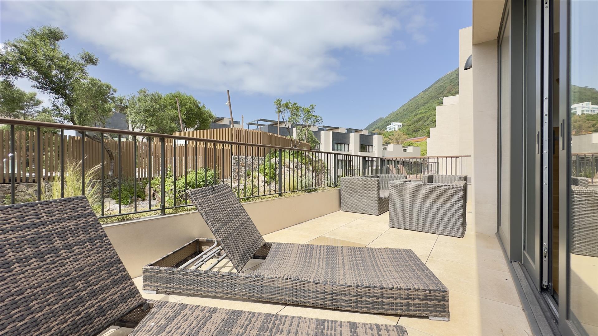 Image of House - 4 Bedrooms - 4 Bathrooms for Rental in North Gorge-Gibraltar, Image 5